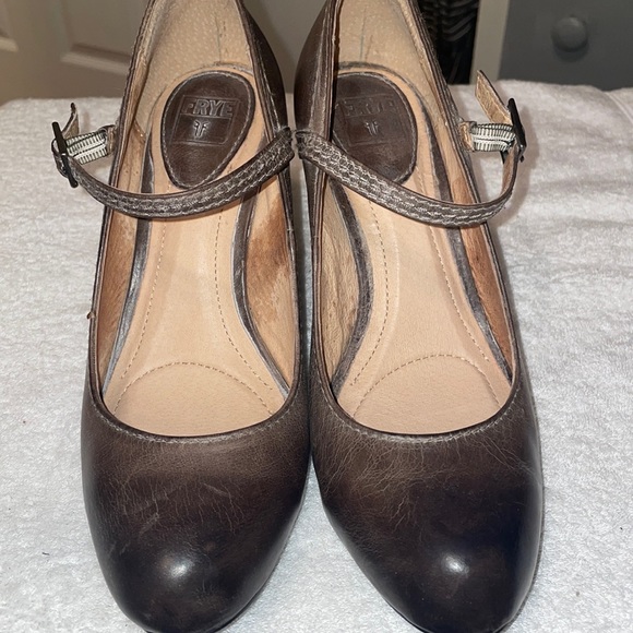 FRYE amazing mary jane heels - Picture 2 of 6